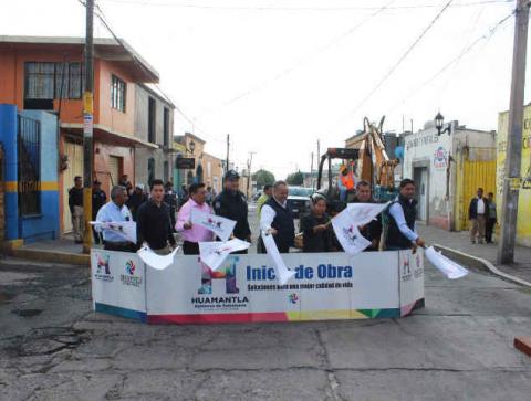 En Huamantla continúa la mejora en importantes avenidas imagen 5