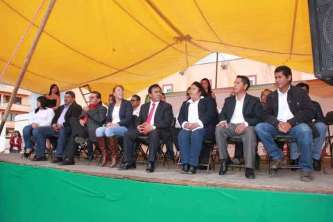 Espectacular desfile inaugura la feria “Xaloztoc 2015” imagen 1