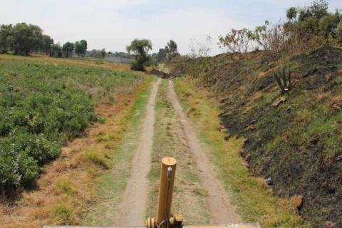 Realizan trabajos de sustitución de drenaje en Zacatelco imagen 2