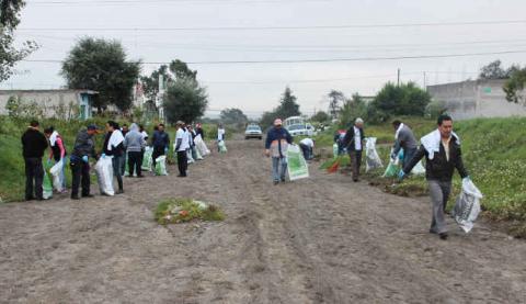 Participa Huamantla en campaña “Limpiemos Nuestro México 2015” imagen 5