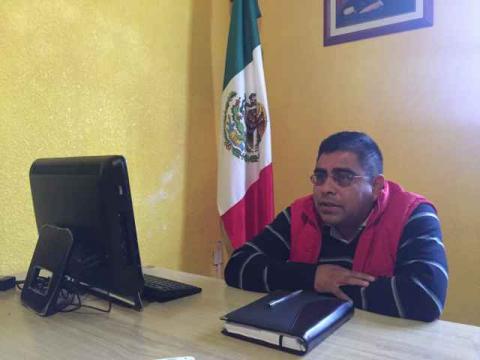 El pseudo policía de la foto no trabaja en Muñoztla imagen 2