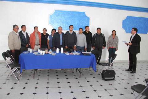 Firman representantes del Municipio de Zacatelco "Acta de Consulta y Participación Ciudadana" imagen 4