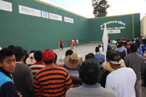 Gran exhibición de Pelotaris Nacionales en nuevo Frontón de Calpulalpan imagen 1