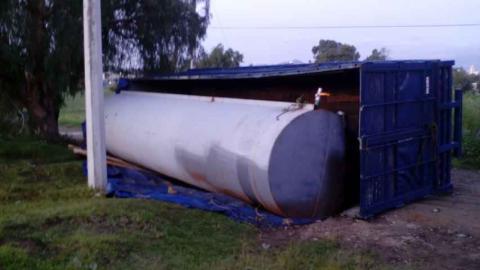 Aseguran otro contenedor con combustible ordeñado