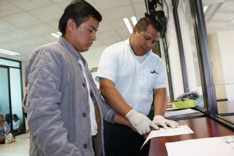 Amplían PGJE horario de expedición de CANP imagen 1