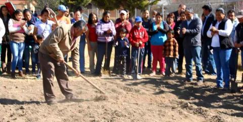Se inaugura huerto escolar en el CAM No 16 imagen 3