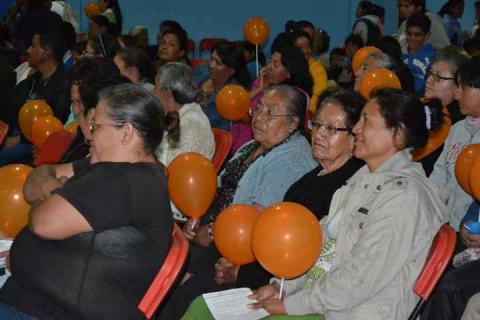 Conmemoran el Día a la No Violencia contra la Mujer imagen 17