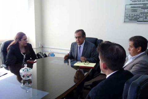 Designan a Luz María Portillo García como nueva directora administrativa de SESA