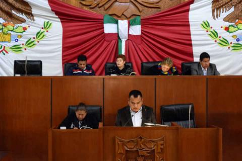 Conceden a Marco Mena licencia para separarse del cargo imagen 3