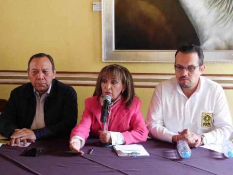 Zambrano exige a gobernador no aplicar programas sociales con fines electoreros imagen 2