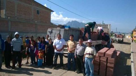 Alcalde pondrá en marcha pavimentación en adoquín en Tzompantepec