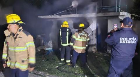 Brinda alcalde de Tlaxcala su respaldo a familias por explosión en Acuitlapilco