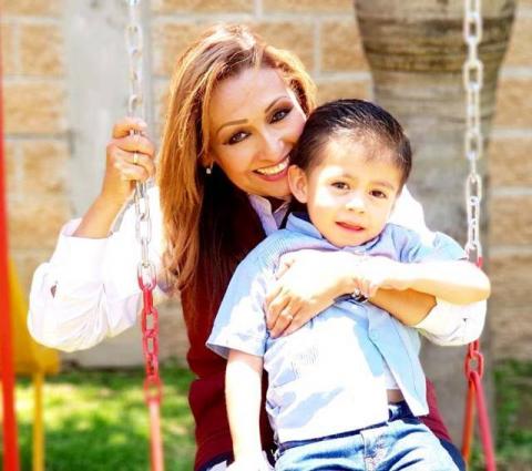 Vamos por la cobertura de salud universal: Lorena