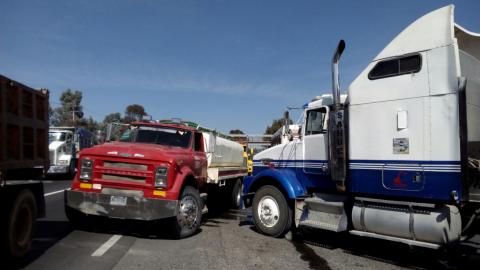 Desquician vialidades por gasolinazo imagen 8