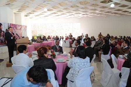 Reconocen a personal de apoyo y asistencia a la educación imagen 2