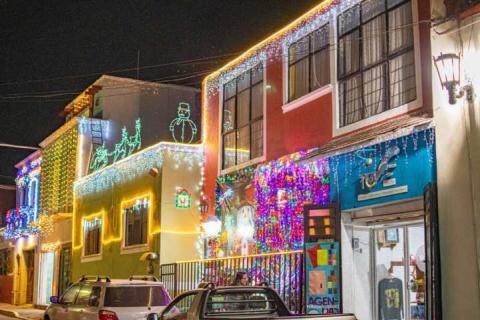Las 5 fachadas navideñas más votadas en Facebook ganarán pantallas en Huamantla imagen 2