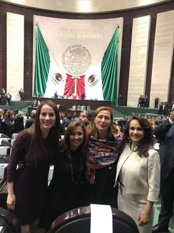 Mujeres hacen historia con AMLO: LCC