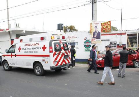 Camión impacta tres unidades y deja varios lesionados