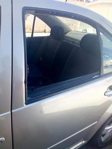 Aprovechan concesiones de la policía para dar cristalazo afuera del SAT imagen 2