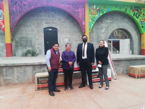 Entregan 25 calentadores solares en Xaltocan a beneficio de los vulnerables