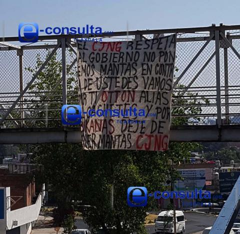 Colocan manta atribuida al Cartel de Jalisco Nueva Generación en Tlaxcala