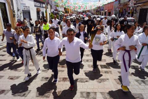 Realiza gobierno municipal de Calpulalpan exitosos festejos patrios imagen 1