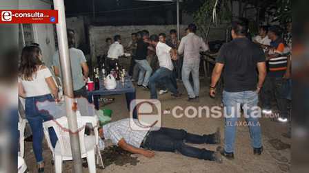 Se reunieron para convivir; fiesta familiar terminó en golpes y con un muerto