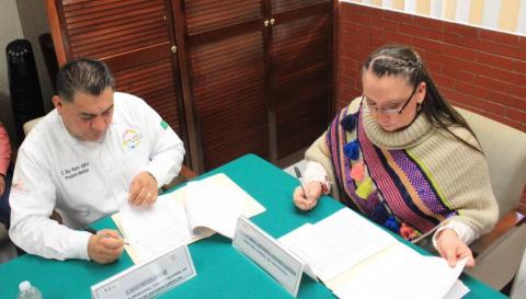 Firma convenio DIF de Apetatitlán con el CRI de Apizaco imagen 2