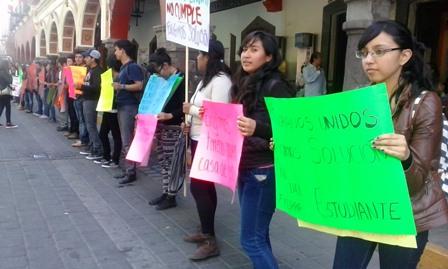 Dejó sin apoyo a jóvenes el Ayuntamiento capitalino