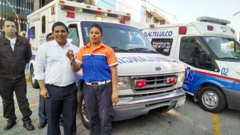Entrega Polvo Rea segunda ambulancia equipada al SUAPH de Tlaltelulco imagen 5