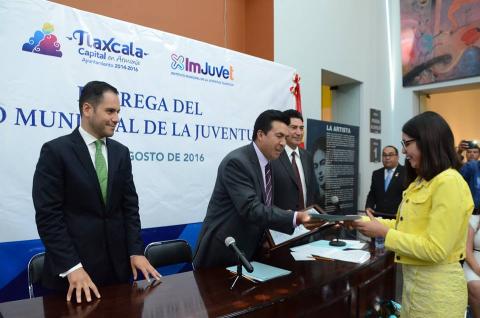 Adlai Terreros logra Premio Municipal Tlaxcala en Logro Académico imagen 2