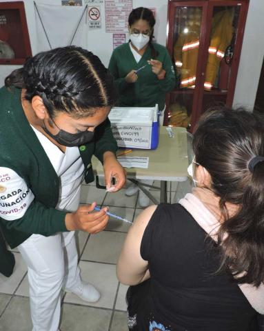 IMSS Tlaxcala vacuna a médicos del sector privado imagen 1