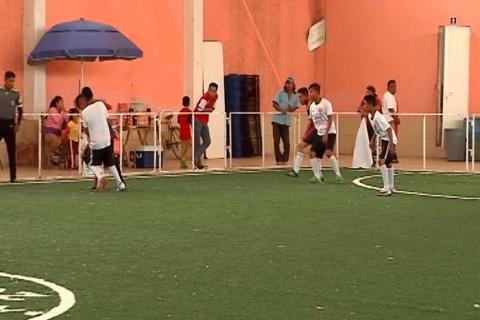 Celebra fútbol sala su 30 aniversario en Teolocholco