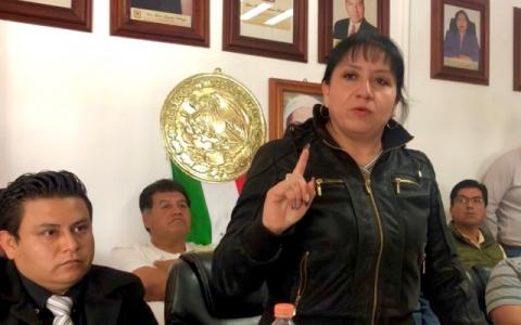 Cabildo de Axocomanitla desconoce a Martha Palafox por gandalla