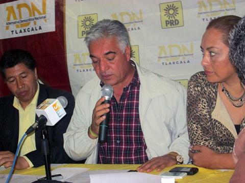 Gelacio le gana la partida a los amaros y los sesines