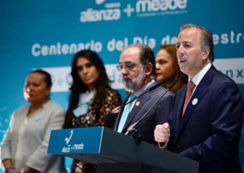 Reconoceré a los maestros con ingresos dignos: José Antonio Meade imagen 2