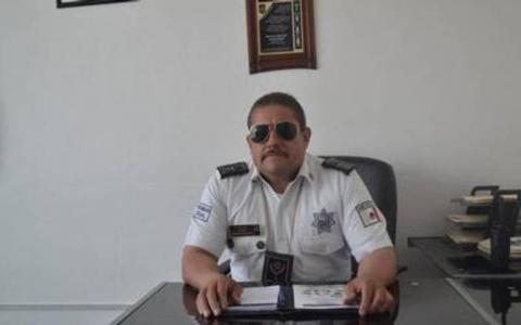 El "todas mías" corre a dos policías de Tzompantepec que lo rechazaron