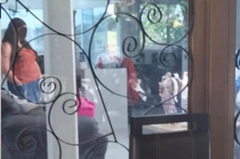 Con lujo de vi0.lenci4 rob4n medio millón en panteón Ángeles de Tlaxcala
