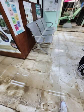 Siguen chorreando los centros de salud por falta de mantenimiento imagen 1