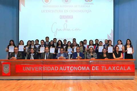 UATx egresa a nueva generación de criminólogos imagen 2