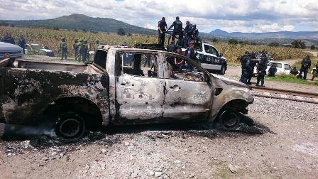 En amotinamiento en Lázaro Cárdenas hieren a dos policías imagen 1
