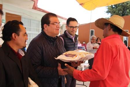 Entregan en Huamantla filtros microbiológicos para purificar agua imagen 2