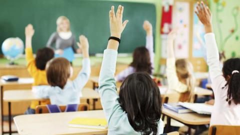 Recibe mejor educación niño pobre de Shanghái que niño rico de México