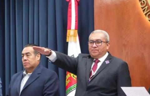 Durante comparecencia, anuncia la SEPE consulta sobre uniforme único