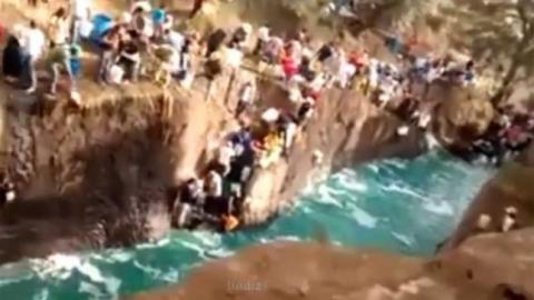 Hondonada llenada con diésel dañará flora y fauna