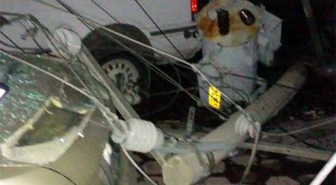 Apagón en colonias de Huamantla por choque