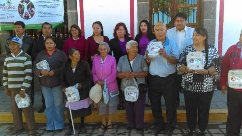 Beneficia SMDIF Tlaltelulco a personas con problemas auditivos imagen 2