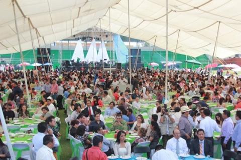 Asisten más de 2 mil personas a festival de las paellas imagen 10