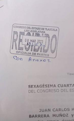 Enloquece alcalde de Cuapiaxtla, golpea y encañona a tres policías imagen 4