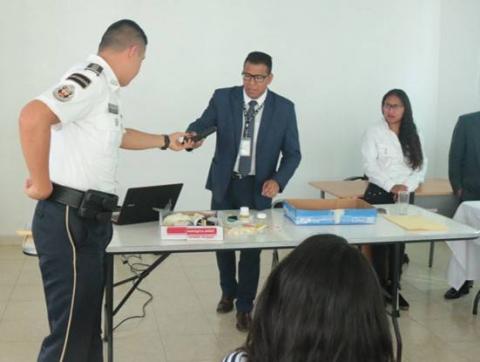 La FGR imparte temas de actualización a elementos de seguridad de Mazatecochco imagen 1